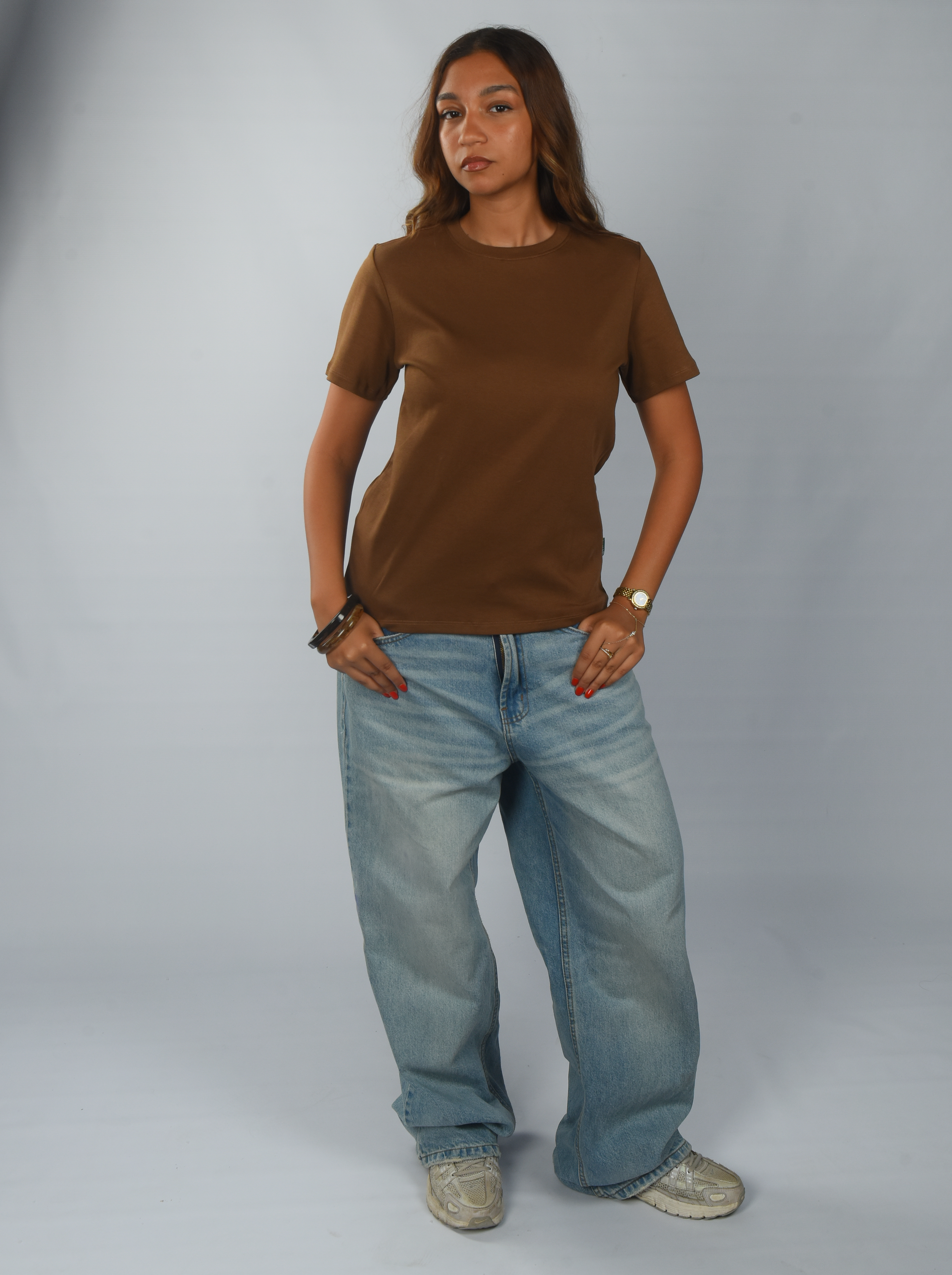 PHOTOSHOOT WOMEN scene 1   brown