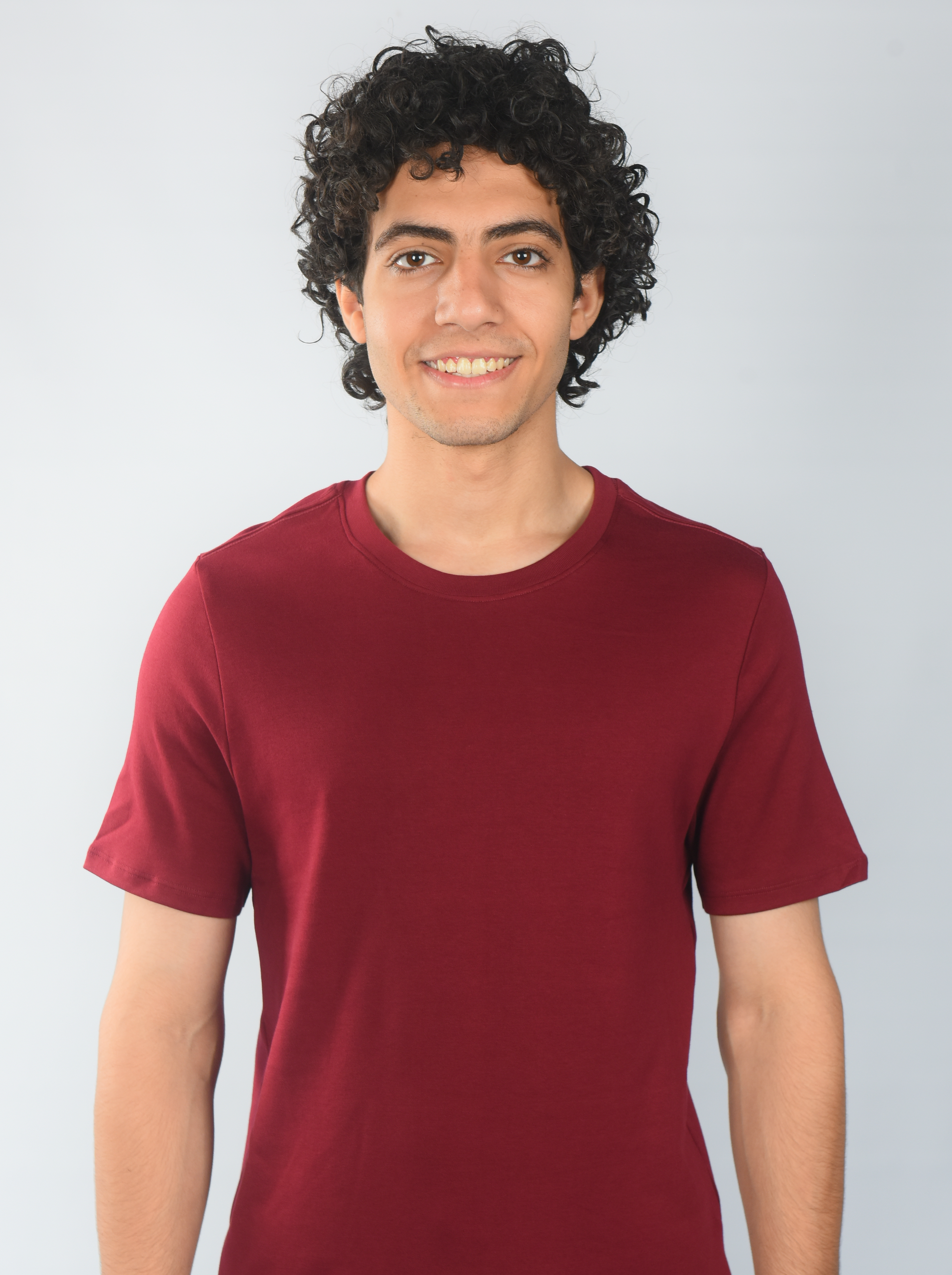 photoshoot men model grnadtee burgundy