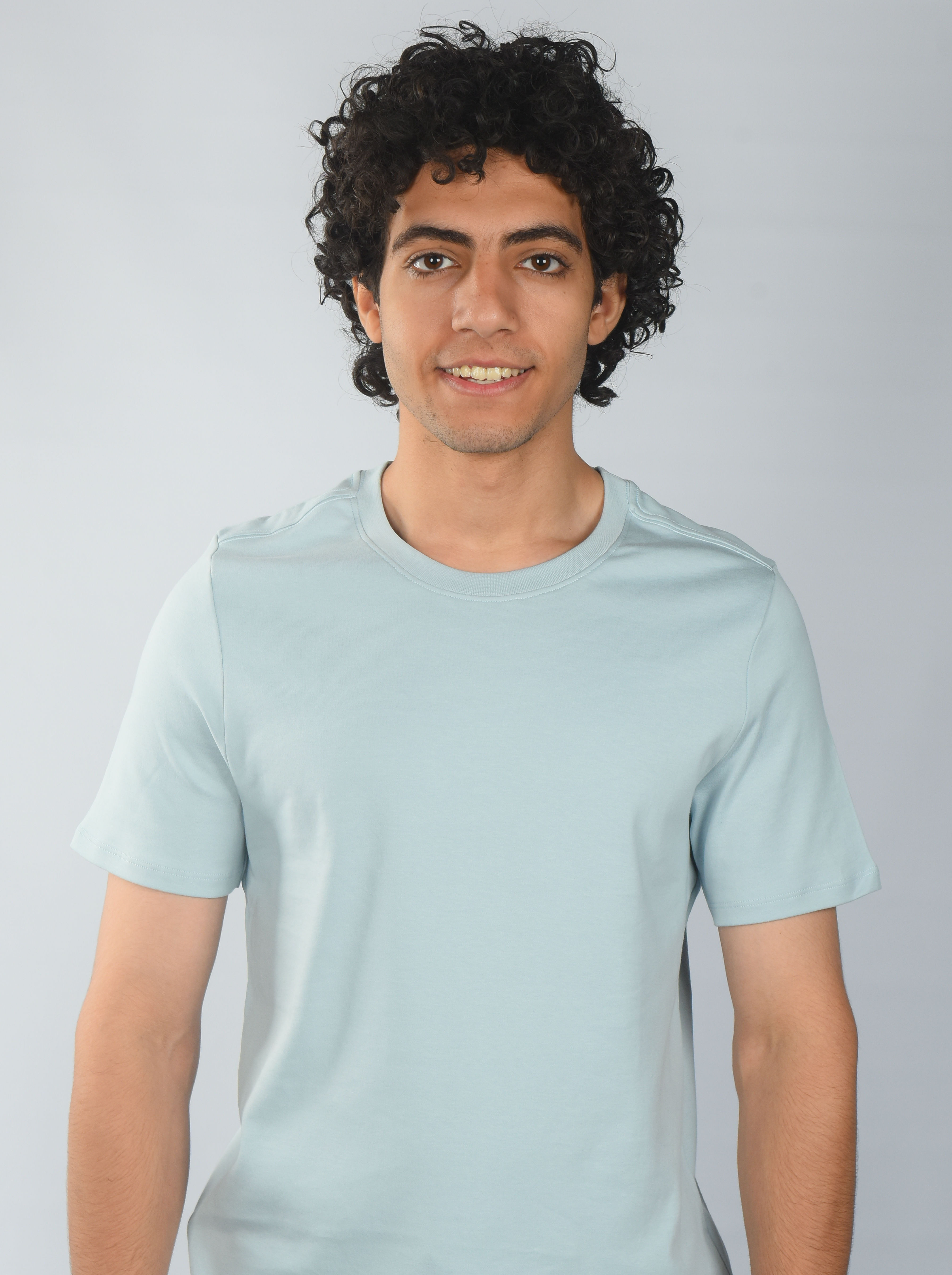 photoshoot men model grnadtee skyblue